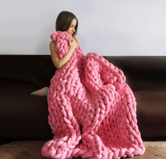 COZY CHUNKY KNIT THROW BLANKET