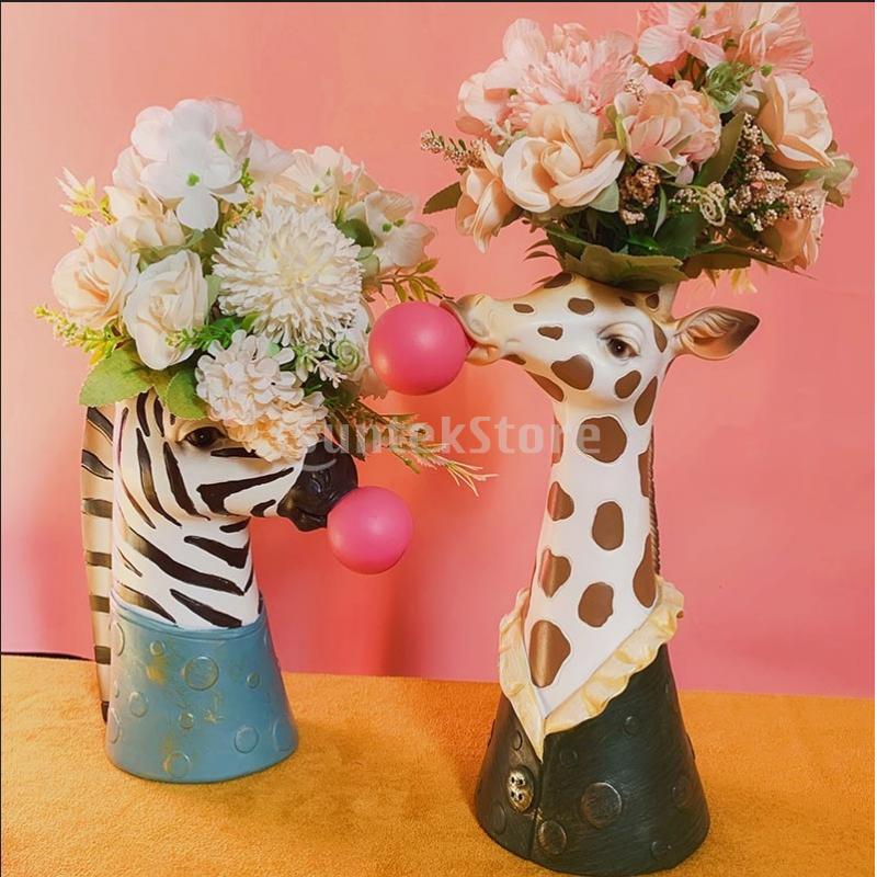 BUBBLEGUM ANIMAL VASE