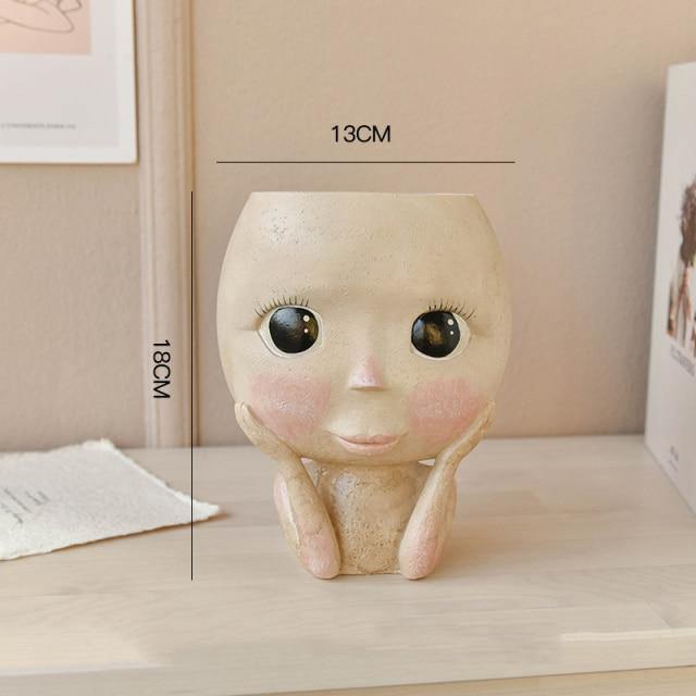 BLUSHING FACE PLANTER