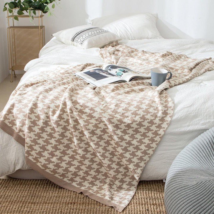 HOUNDSTOOTH THROW BLANKET