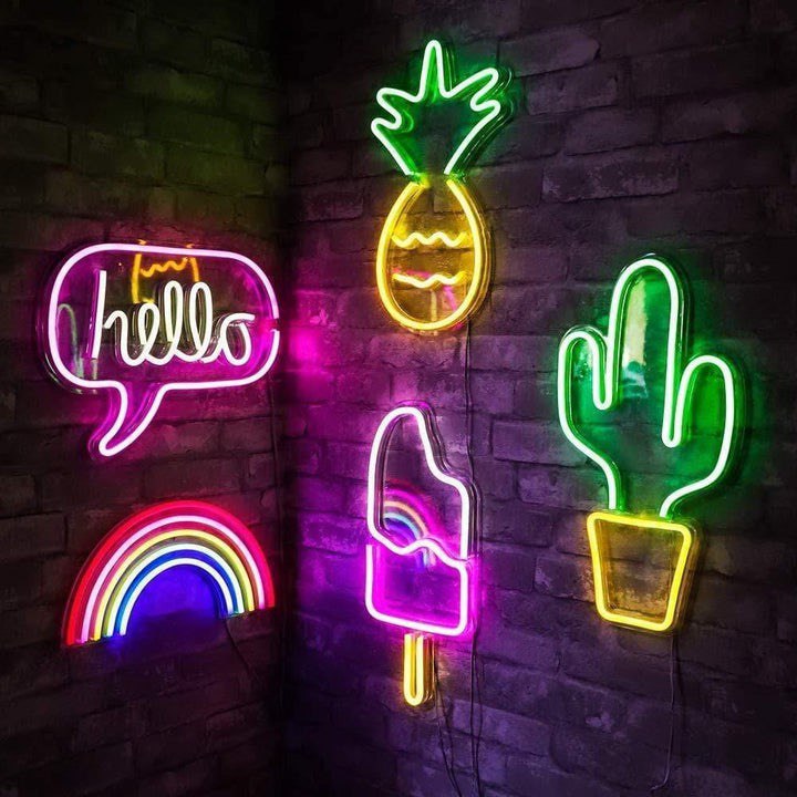 PINEAPPLE NEON WALL ART