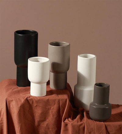 TAUPE MONOCHROME CERAMIC VASE