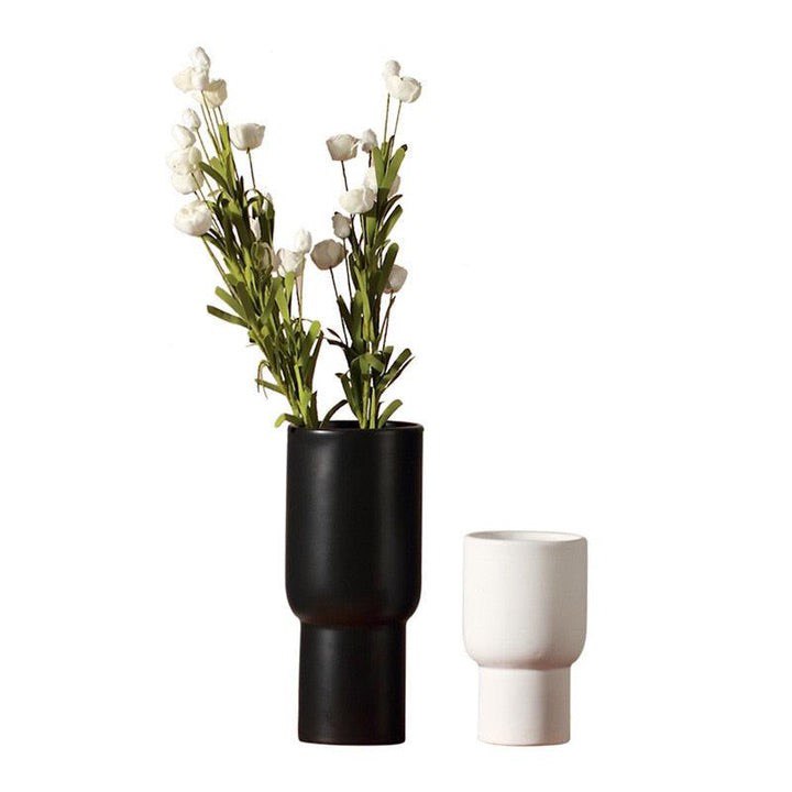 TAUPE MONOCHROME CERAMIC VASE