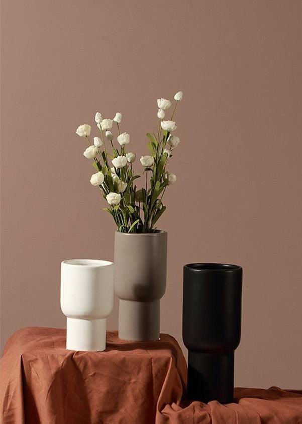 TAUPE MONOCHROME CERAMIC VASE