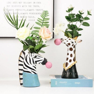 BUBBLEGUM ANIMAL VASE