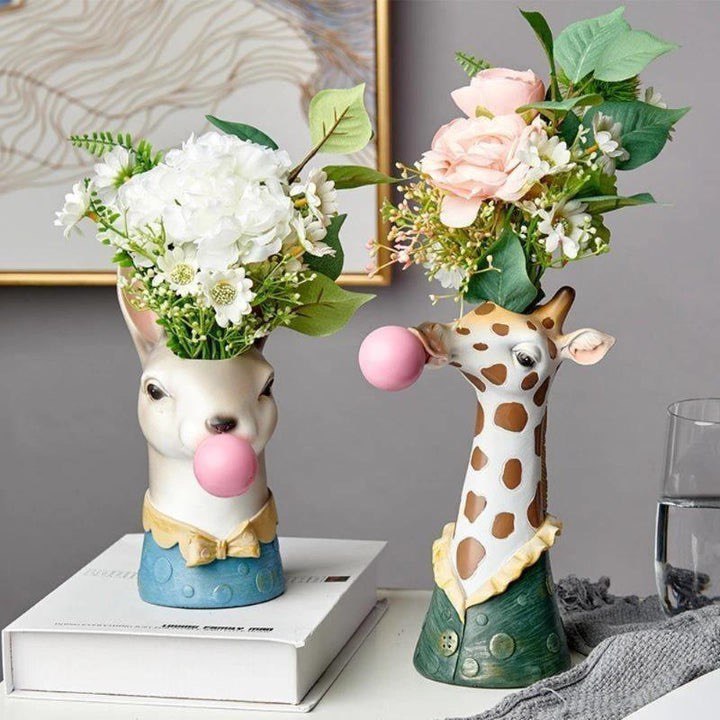 BUBBLEGUM ANIMAL VASE