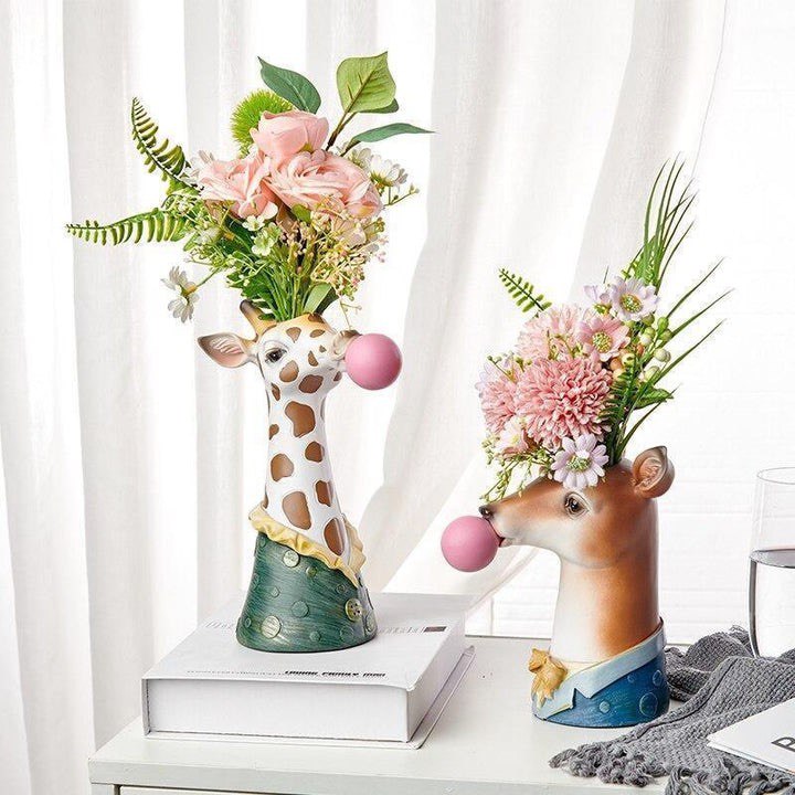 BUBBLEGUM ANIMAL VASE