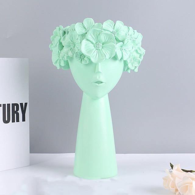 COLORFUL FLOWER CROWN VASE