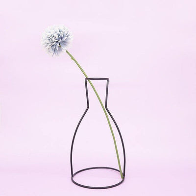 MINIMAL IRON LINE VASE HOLDER