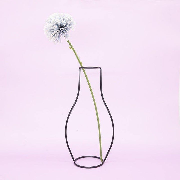 MINIMAL IRON LINE VASE HOLDER