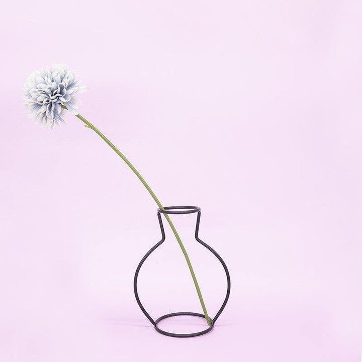 MINIMAL IRON LINE VASE HOLDER